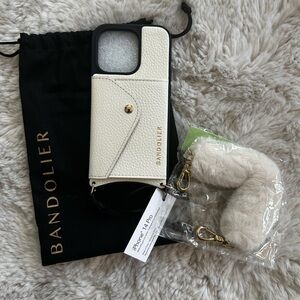 Bandolier Norah Faux Fur Wristlet Ivory/Gold • iPhone 14 Pro • SOLD OUT • New